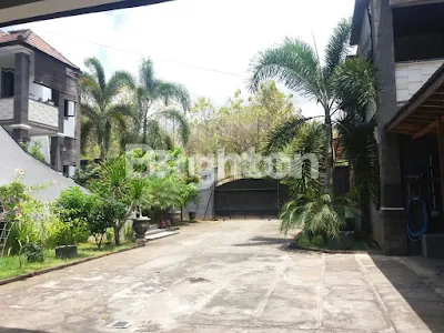 image VILLA 2 GEDUNG (3 LANTAI+2 LANTAI) DI BALI UTARA (1)