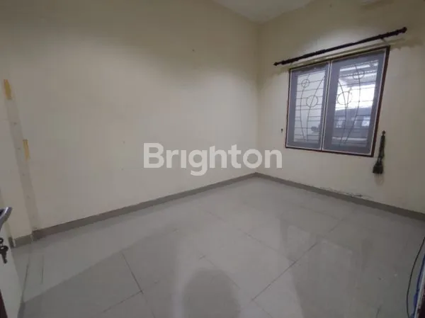 image RUMAH SIAP HUNI KONDISI BAGUS DI DAERAH WISMA MUKTI KLAMPIS SEMOLO BARAT (3)