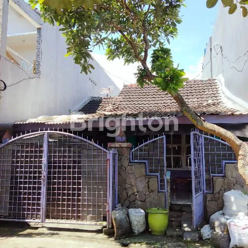 image RUMAH DEKAT MASJID - SAWOJAJAR2 (1)