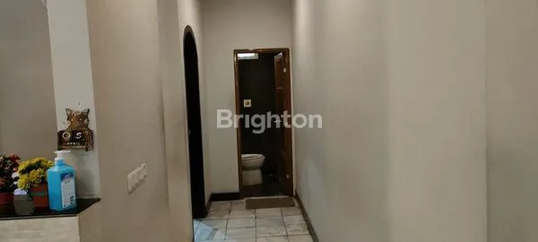 image TEMPAT USAHA STRATEGIS MENGANTI WIYUNG SURABAYA (7)