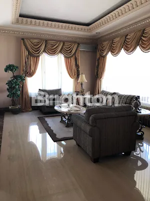 image GRAHA FAMILI MEWAH TYPE MEDITERANIA FULL FURNISH TERAWAT (3)