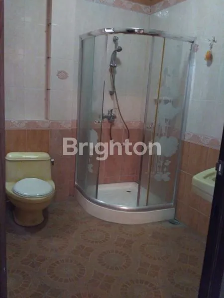 image RUMAH 2 LT DHARMAHUDADA INDAH TENGAH FULL FURNISH SIAP HUNI (6)