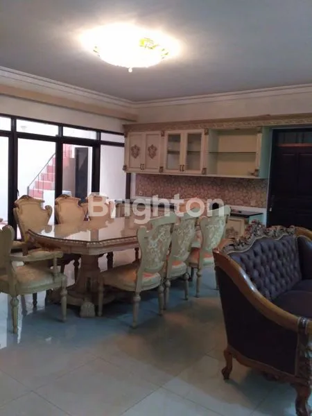 image RUMAH 2 LT DHARMAHUDADA INDAH TENGAH FULL FURNISH SIAP HUNI (7)