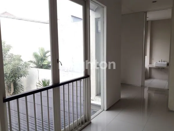 image RUMAH ROYAL PARK MINIMALIS, CITRALAND (CLUSTER DEPAN) (2)