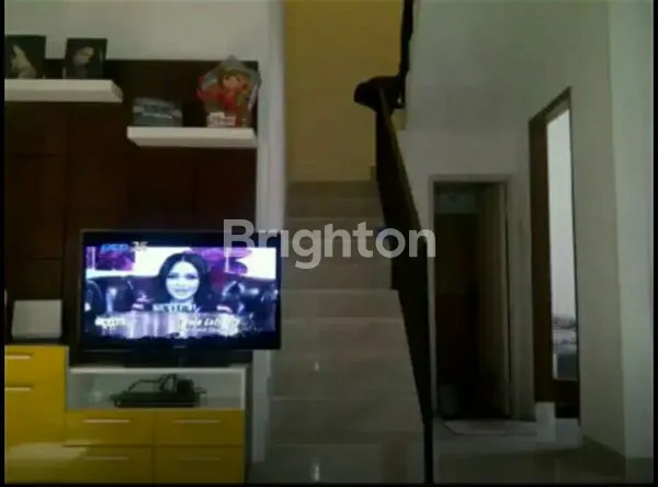 image RUMAH BAGUS  2 LANTAI DI BINTARA JAYA, BEKASI KOTA (2)