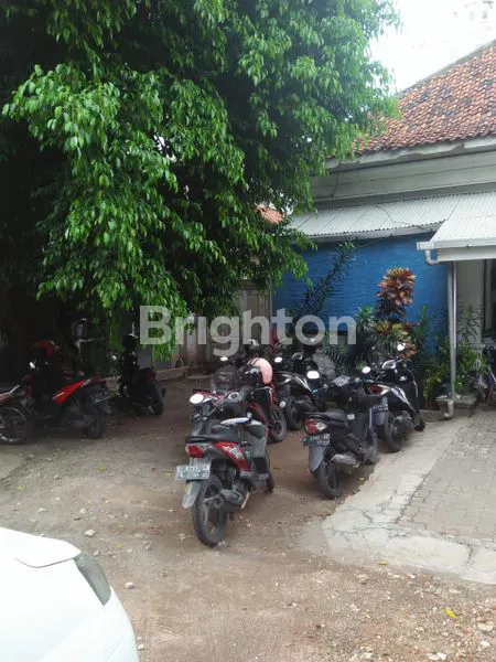 MURAH RUMAH HITUNG TANAH DI JL TUNJUNGAN SURABAYA