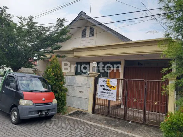 image 2 RUMAH JADI SATU, BENTUK L, 2 MUKA JALAN DI CILIWUNG SEMARANG. (2)