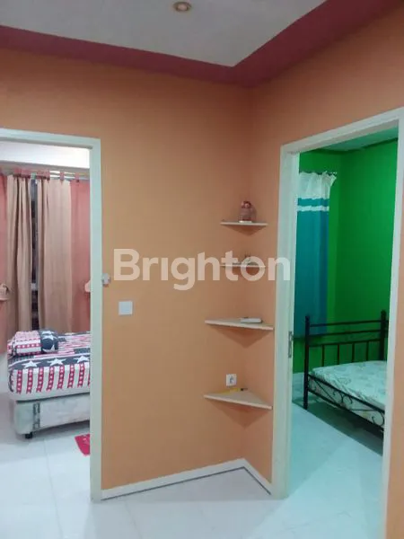 image APARTEMEN EAST COAST 2 BR SIAP PAKAI FURNISHED VIEW POOL DEKAT PAKUWON CITY DAN ITS (3)