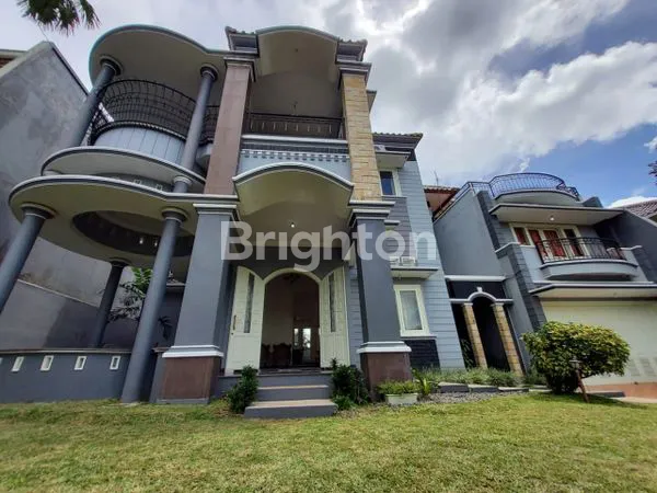 image RUMAH MEWAH DIENG (4)