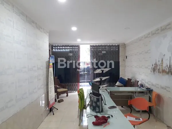 image RUKO STRATEGIS KAYUTANGAN HERRITAGE (2)