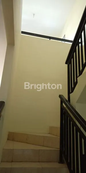 image RUMAH BARU RENOVASI DI DAERAH KOALA REGENCY 2 LANTAI (6)