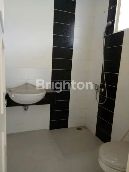 image RUMAH DI RUBY PONDOK HIJAU GOLF (PHG) SUMMARECON SERPONG TANGERANG (3)