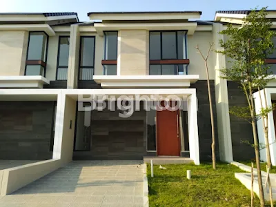 image NORTHWEST LAKE CITRALAND RUMAH BARU MINIMALIS SIAP HUNI NEGO SAMPE DEAL (1)