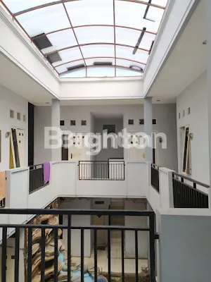 image HOT INVESTASI RUMAH KOS DI SURABAYA BARAT BERDEKATAN DENGAN KAMPUS UNESA, PAKUWON MALL DAN CITRALAND (5)