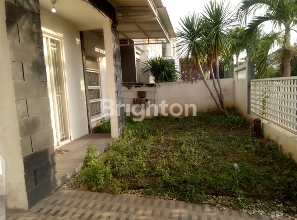 image RUMAH ASIX JALAN LEBAR DI CITRA HARMONI CIPUTRA GROUP (1)