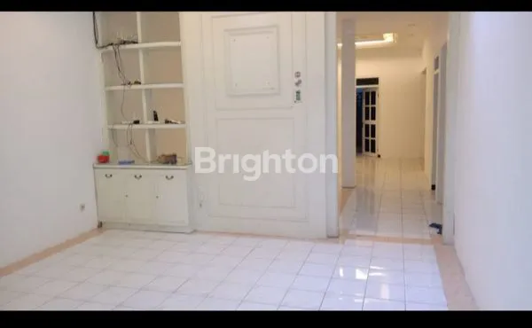 image RUMAH DI MANYAR TIRTOYOSO TENGAH KOTA SURABAYA SIAP HUNI (5)