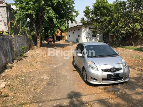 image JARANG ADA TANAH ADA BANGUNAN, ASEMROWO LOKASI DEKAT ITC/PASAR TURI (5)