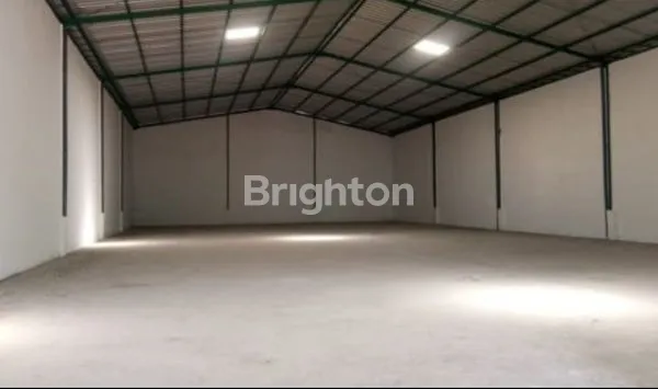 image GUDANG DI BUDURAN ROW JALAN 28 METER LOKASI STRATEGIS LINGKAR TIMUR (1)