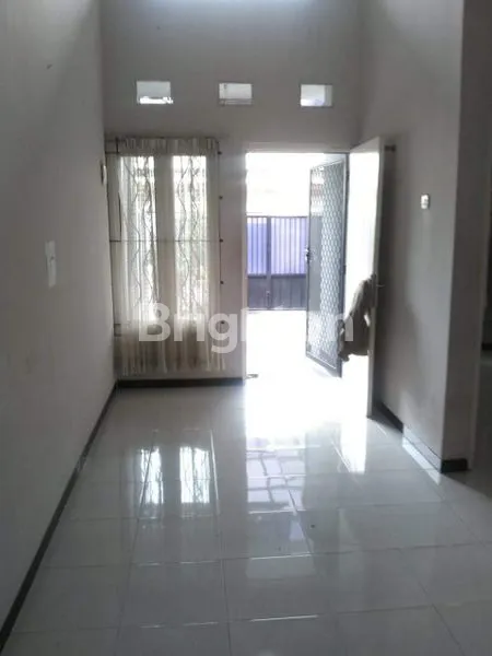 image RUMAH SIAP HUNI DEKAT MERR (8)