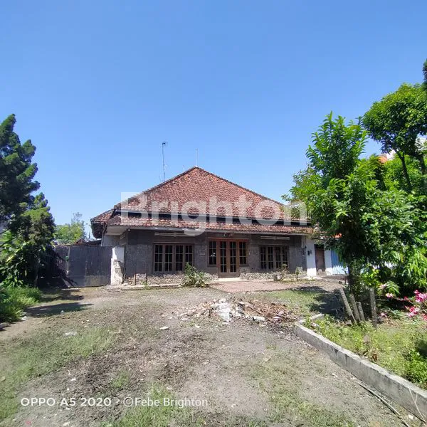 image RUMAH LUAS PUSAT KOTA MOJOKERTO (4)