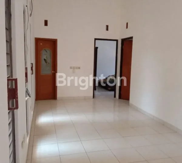 image RUMAH LUAS TAMAN SENTOSA CIKARANG (3)