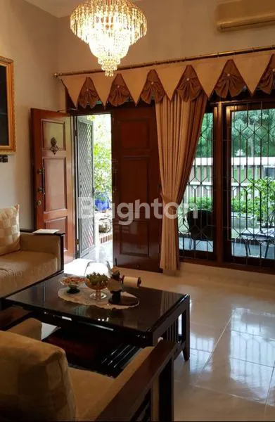 image TURUN HARGA 500JT!! RUMAH SECOND TERAWAT NOL JALAN AREA MANYAR DEKAT KE SEKOLAH PETRA KLAMPIS RAYA MERR GALAXY MALL KERTAJAYA DHARMAHUSADA MANYAR KERTOARJO (5)