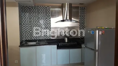 image APARTEMEN WATER PLACE TOWER B VIEW POOL (3)