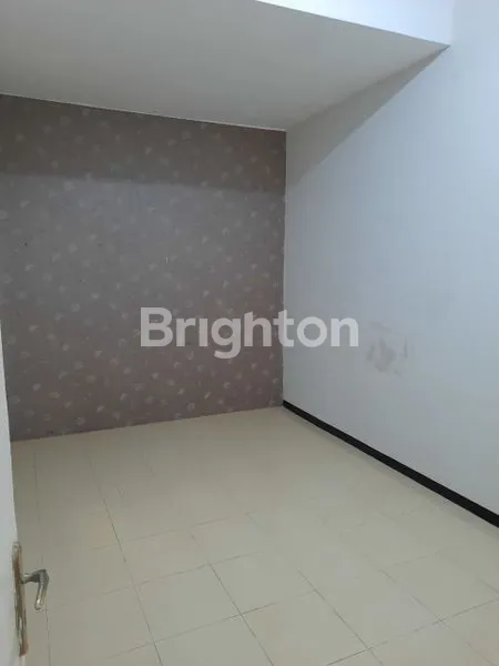 image RUMAH MURAH PONDOK TJANDRA POCAN PONDOK CHANDRA. SIAP HUNI. DEKAT RUNGKUT MERR DAN AKSES TOL. ONE GATE (4)