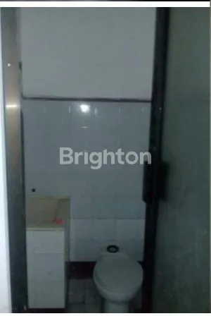 image *RUMAH 2 LANTAI SURABAYA BARAT DEKAT PASAR CITRALAND* (4)