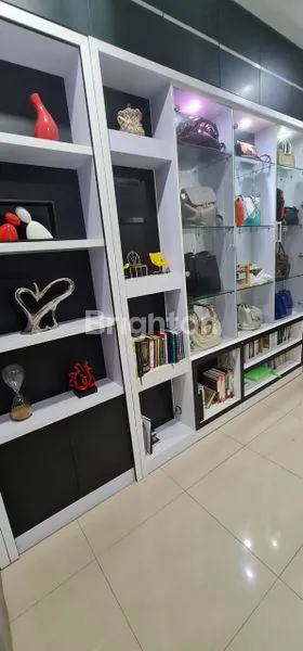 image RUMAH MEWAH 2 LANTAI IVY PARK BSB SEMARANG DEKAT UNIKA UPTOWN MALL (5)