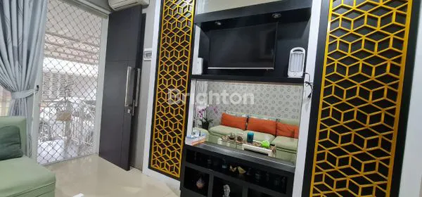 image RUMAH MEWAH 2 LANTAI IVY PARK BSB SEMARANG DEKAT UNIKA UPTOWN MALL (7)