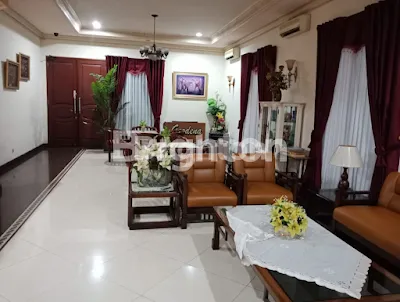 image HOME STAY RAYA KERTAJAYA INDAH BANGUNAN MEWAH INVESTASI MASA TUA ,NEGO (16)