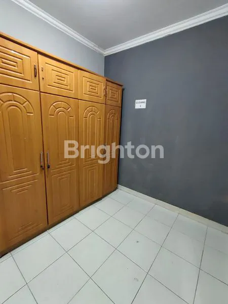image RUMAH CANTIK & SIAP HUNI DI PORIS TANGERANG. BANGUNAN 2 LANTAI. (3)