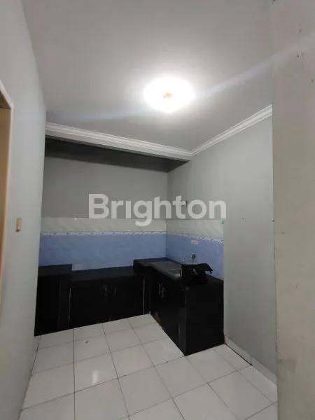 image RUMAH CANTIK & SIAP HUNI DI PORIS TANGERANG. BANGUNAN 2 LANTAI. (8)