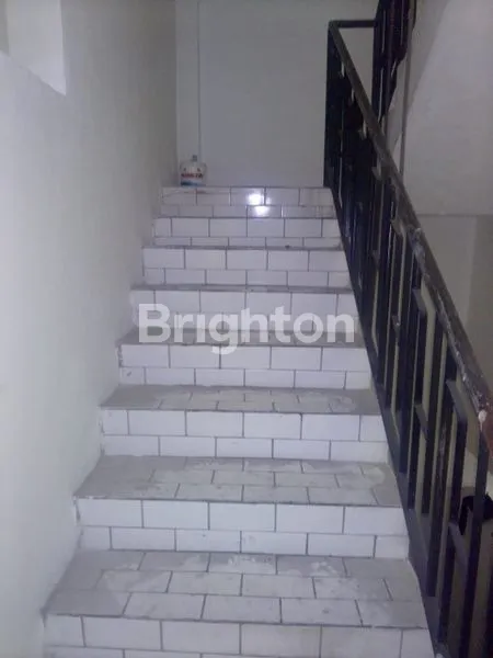 image RUKO 3 LT DI JL LETJEN SUPRAPTO SIDOARJO DEKAT TROPODO (3)