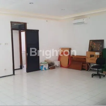 image RUMAH PUSAT KOTA SIAP HUNI KAPAS KRAMPUNG,  TAMBAK SARI (3)