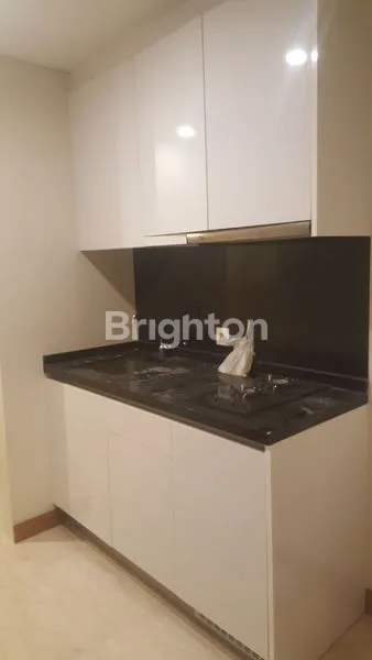 image ONE EAST LUXURY APARTMENT (1)