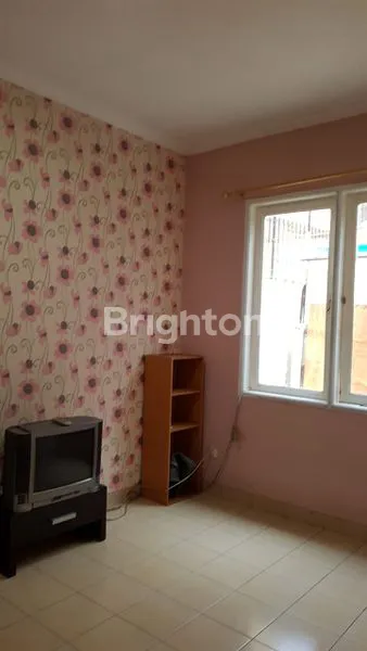 image RUMAH RAPI SIAP HUNI DI BUKIT GADING MEDITERANIA KELAPA GADING (2)