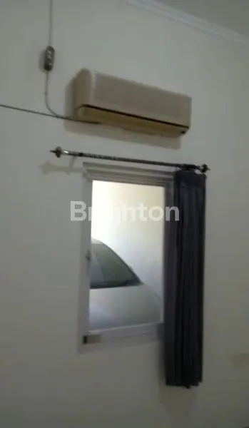 image RUMAH TERAWAT BERSIH 1,5LANTAI SIAP HUNI & DEKAT KOTA PONDOK JATI (8)