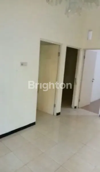 image RUMAH TERAWAT BERSIH 1,5LANTAI SIAP HUNI & DEKAT KOTA PONDOK JATI (4)