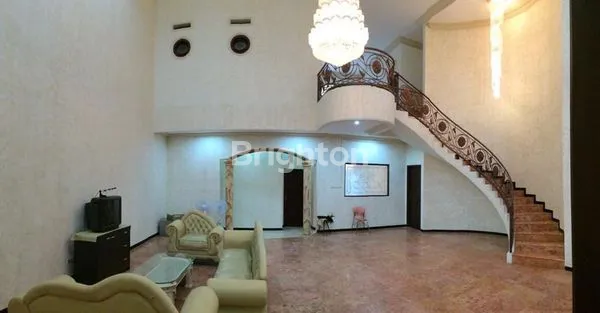 image RUMAH MEWAH SEWA ISTANA DIENG (2)