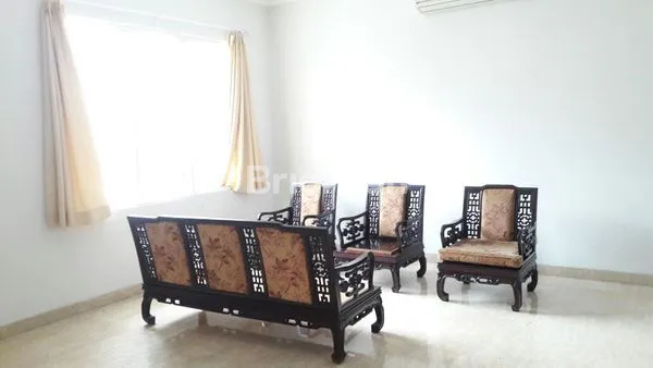 image RUMAH RAPIH NYAMAN DI OPULANCE  GREENLAKE SUNTER (4)