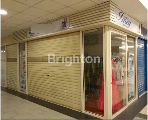 TOKO PAKUWON TRADE CENTER PTC MALL SURABAYA