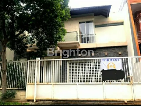 image RUMAH 2 LANTE MINIMALIS CITRALAN (1)