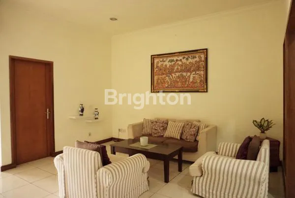 image RUMAH CANTIK MINIMALIST DI KOTA DENPASAR (4)