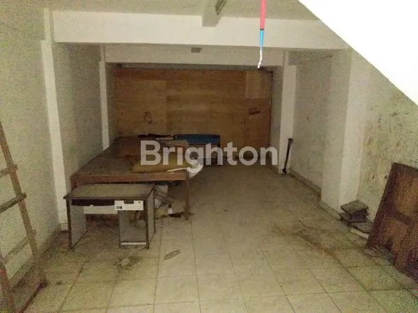 image RUKO 4 LANTAI DENGAN BASEMENT (2)