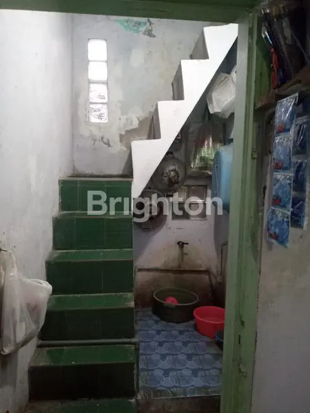 image RUMAH 1,5 LANTAI BELAKANG CITO DI LINGKUNGAN RAMAIDUKUH MENANGGAL (7)
