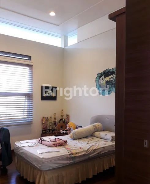 image RUMAH ASRI DI KOMPLEK ELIT SETRA DUTA BANDUNG UTARA (2)