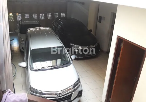 image RUMAH ASRI DI KOMPLEK ELIT SETRA DUTA BANDUNG UTARA (6)