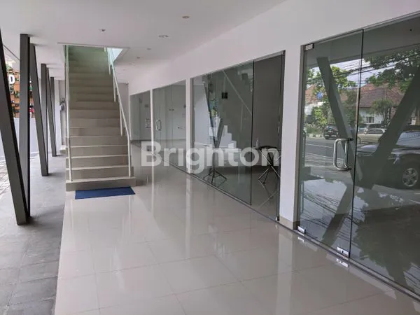 AVAILABLE OFFICE SPACE AT CENTRAL BUSINESS DISTRICT IN BANDUNG - PENTHOUSE 202